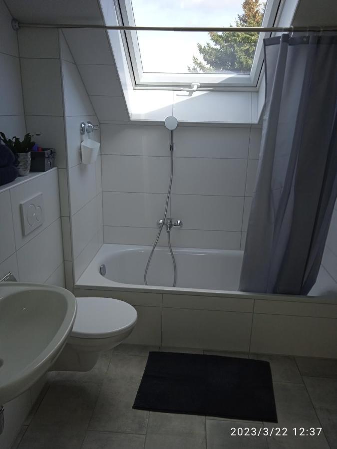 Zimmer Frei 3 Wiesbaden Esterno foto