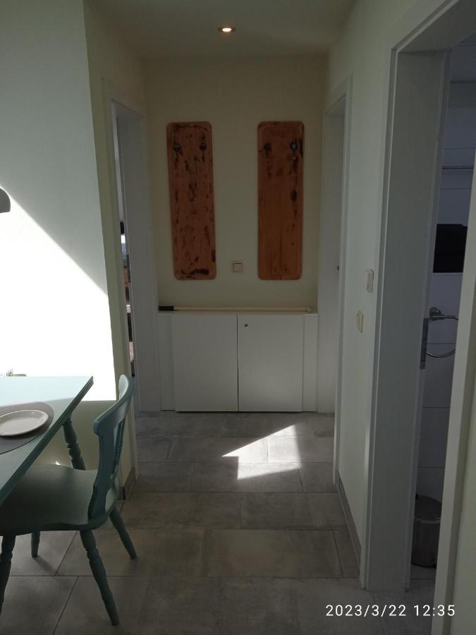 Zimmer Frei 3 Wiesbaden Esterno foto